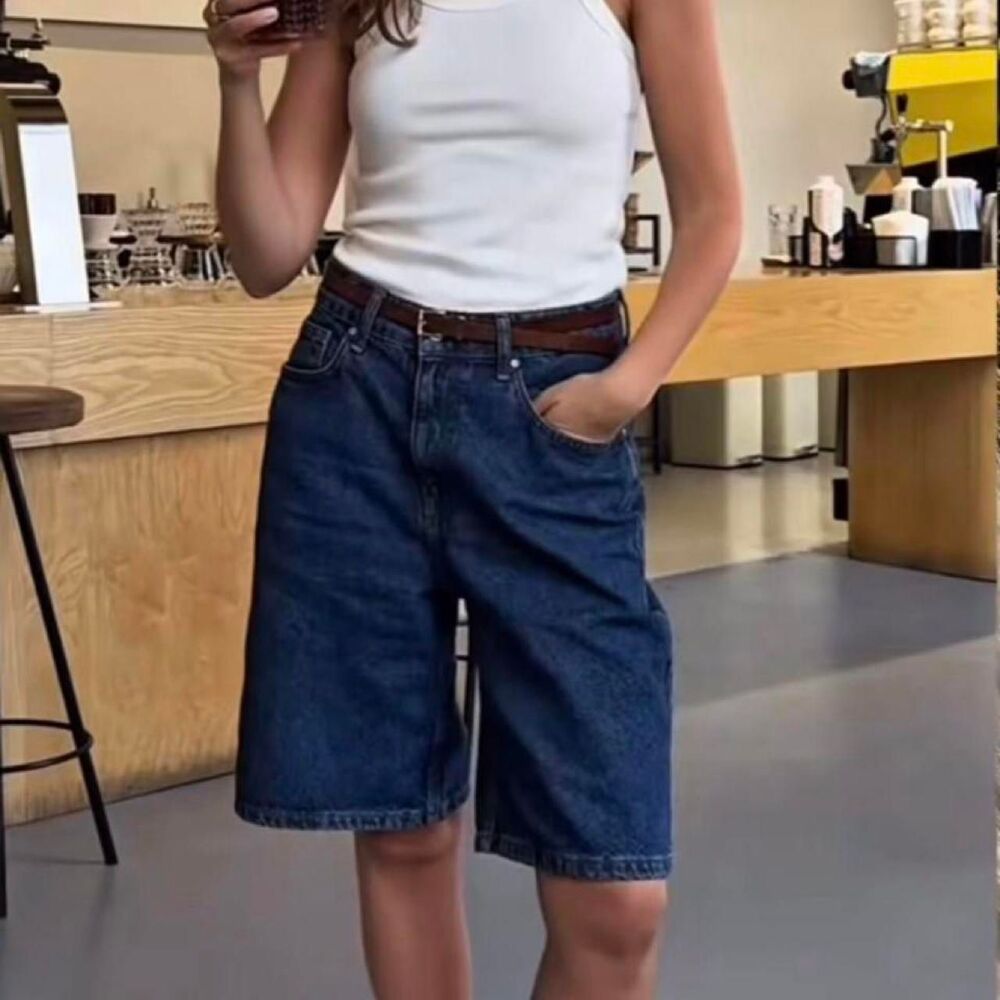 Levi’s 100% Cotton Denim Dark Wash Jean 90s Y2K Jorts Classic Baggy Dad Shorts